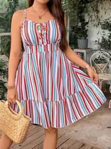 SHEIN Holidaya 大碼條紋印花前繫帶荷葉邊吊帶連衣裙 - 紅色 - 查看 6
