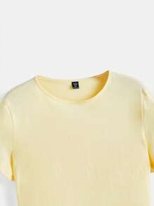 SHEIN BASICS Hơn Chất rắn Vòng cổ Áo thun - Màu vàng - Xem 3