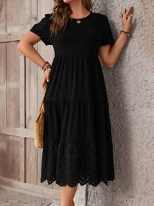 SHEIN LUNE Talla grande Vestido con bordado con ojal ribete en abanico bajo con fruncido - Negro - Ver 4