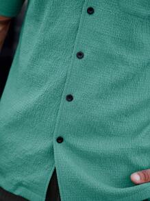 Manfinity Homme Men Solid Button Up Pocket Patched Shirt Without Tee - Green - View 8
