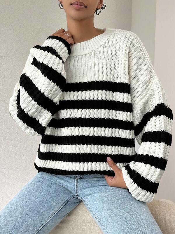 SHEIN Pulover cu umăr căzut cu model în dungi
