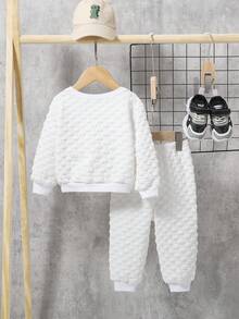 SHEIN 男嬰字母補丁細節套頭衫和運動褲 - 白色 - 查看 2