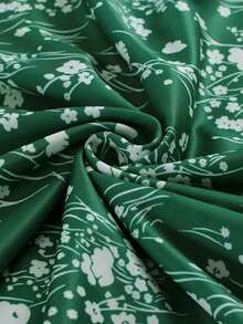 In hoa Váy chữ A - màu xanh lá - Xem 4