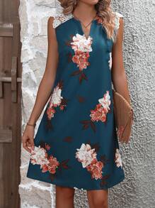 SHEIN LUNE 印花缺口領連衣裙 - 青碧色 - 查看 1