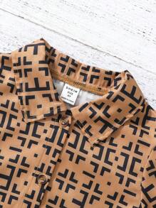 SHEIN Young Girl Fashionable Two Piece Dress Set With Dark Khaki Top And Digital Print Mesh Skirt, Suitable For All Seasons