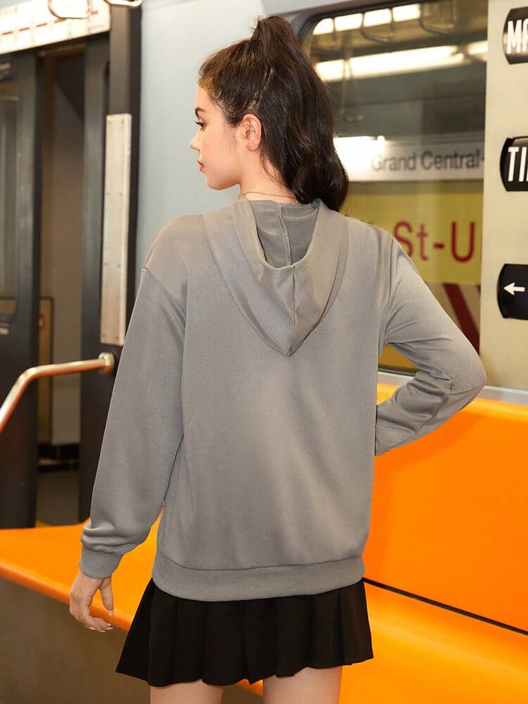 Teen Girl Figure & Slogan Graphic Sweatshirt