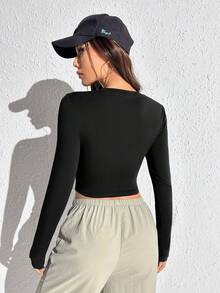 SHEIN EZwear 摩托車和字母圖案短款T恤 - 黑色 - 查看 3