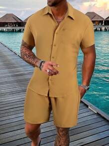 Manfinity Hypemode 男士寬鬆純色襯衫搭配口袋和拼接設計短褲,不包括t恤 - 棕色 - 查看 1