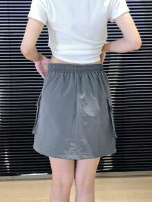 素色腰部抽繩翻蓋口袋工裝裙