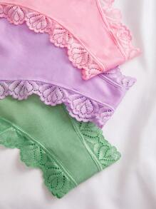 3包蕾絲邊丁字褲