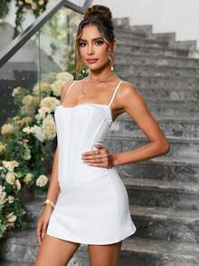 PARTHEA 素色下擺開叉鉤眼扣前剔骨腰封吊帶連衣裙 - 白色 - 查看 4