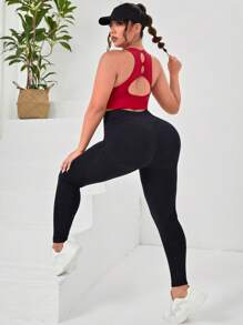 Plus Cut Out Back Sports Bra - Red - View 3