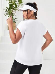 SHEIN Daily&Casual Plus Letter Graphic Batwing Sleeve Curved Hem Sports Tee - White - View 2