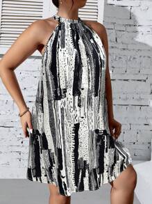 SHEIN LUNE 大碼圖案印花繞頸連衣裙 - 黑與白 - 查看 5