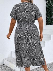 SHEIN Holidaya 大碼碎花蝴蝶袖連衣裙 - 黑與白 - 查看 2