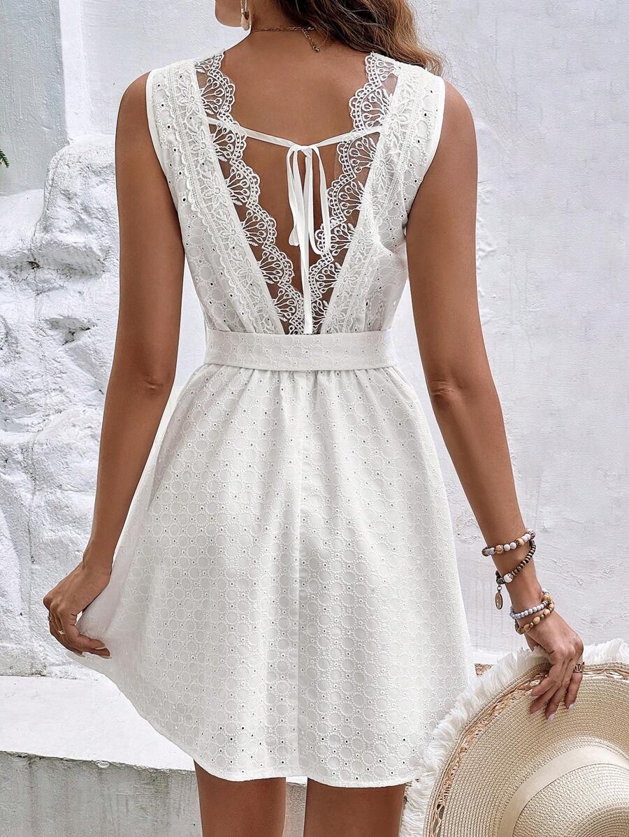 SHEIN Frenchy Ren tương phản Ca-vát Backless Váy có thắt lưng - trắng - Xem 1