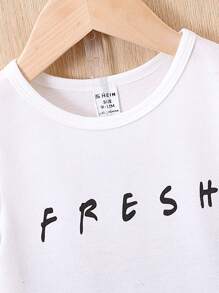 男嬰字母圖案T恤&翻蓋口袋長褲 - 彩色 - 查看 4