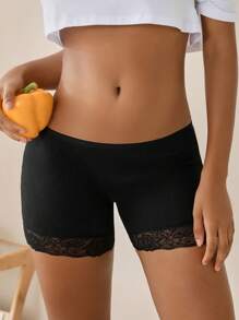 SHEIN Shorts con borde de encaje sólido antiexposición - Negro - Ver 1