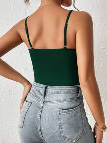 SHEIN Frenchy Solid Cami Bodysuit    Commute Minimalist Office Old Money  Simple Summer Green Casual Christmas - Dark Green - View 2