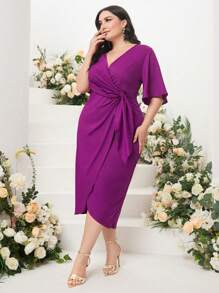 Modelyn Plus Solid Wrap Knot Side Dress - Red Violet - View 3