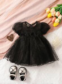 SHEIN Baby Girls' Black Mesh Lace Dress With Mystery Elegant Jacquard, Pleated Hem, Bow Knot And Cap Sleeve - Black - View 2