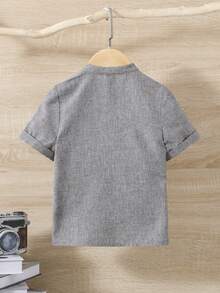 SHEIN 男小童短袖小立領寬鬆休閒襯衫帶半開門襟 - 灰色 - 查看 3