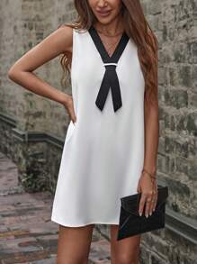 SHEIN Clasi Contrast Trim Tank Dress - Apricot - View 4