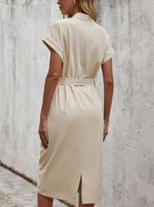 SHEIN Clasi 翻蓋口袋繫腰帶連衣裙 - 杏色 - 查看 2