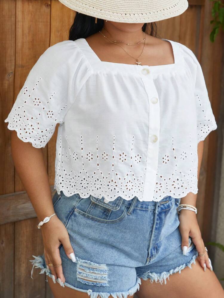 SHEIN VCAY 大碼方領前紐扣貝殼邊網眼刺繡襯衫 - 白色 - 查看 4