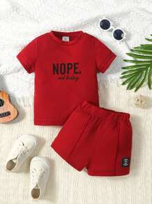SHEIN Playful Pals 2pcs Baby Boy Casual All-Match Letter Graphic Round Neck Short Sleeve T-Shirt And Shorts Set, Versatile For Daily, Outdoor, School, Sports Wear, Spring/Summer - Burgundy - View 1