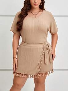 SHEIN Privé Hơn tay cánh Trang chí tua cờ Áo thun & Bọc Nút ven Váy - Màu Khaki - Xem 4