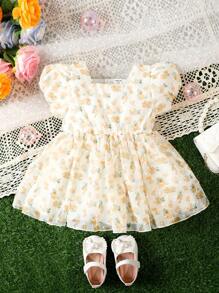 女嬰印花方領泡泡袖洋裝 - 米色 - 查看 1