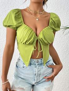 SHEIN VCAY Camiseta crop con cordón delantero pecho con fruncido bajo asimétrico - Verde Lima - Ver 5