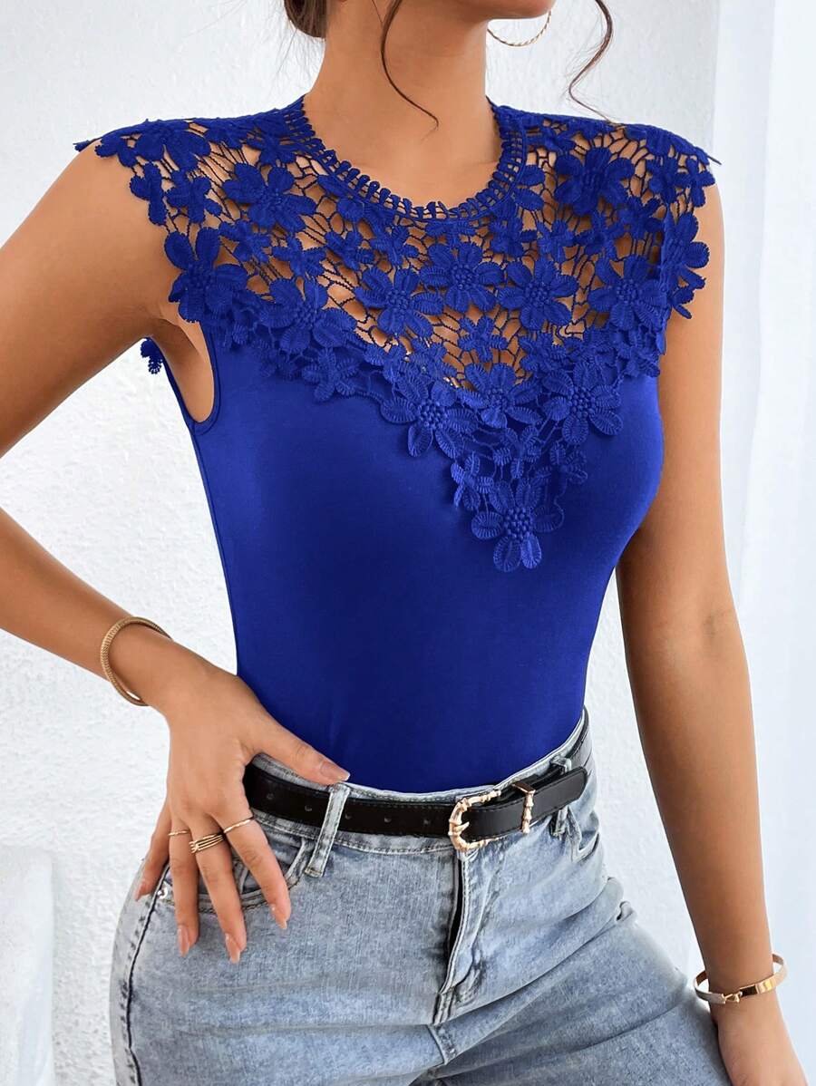 SHEIN Privé Top tank panel con encaje de espalda con abertura de ojo - azul real - Ver 1