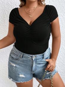 SHEIN Essnce Hơn Viền mặt trước Cổ Trái tim Áo thun - màu đen - Xem 3