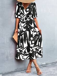 SHEIN Privé Geo Print Surplice Neck Dress