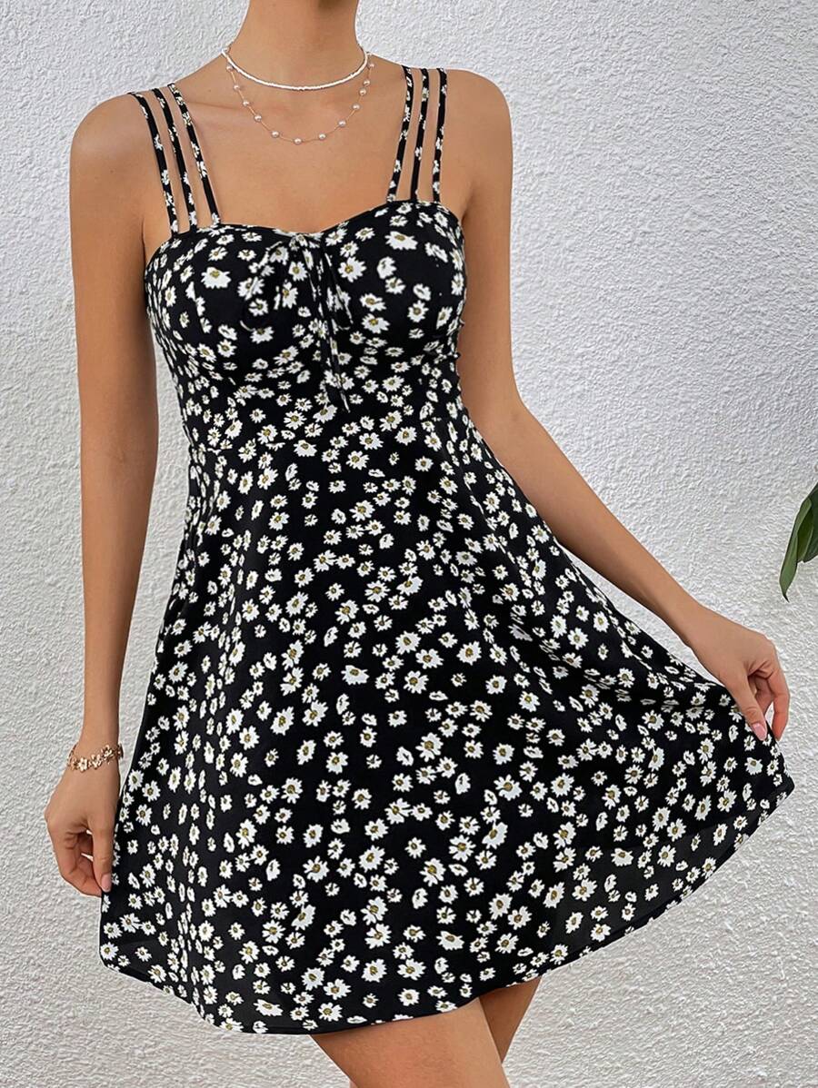 SHEIN VCAY 碎花前打結吊帶洋裝 - 彩色 - 查看 1