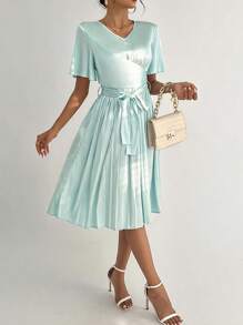 SHEIN Privé Chất rắn Viền xếp Váy có thắt lưng - Màu xanh nhạt - Xem 3