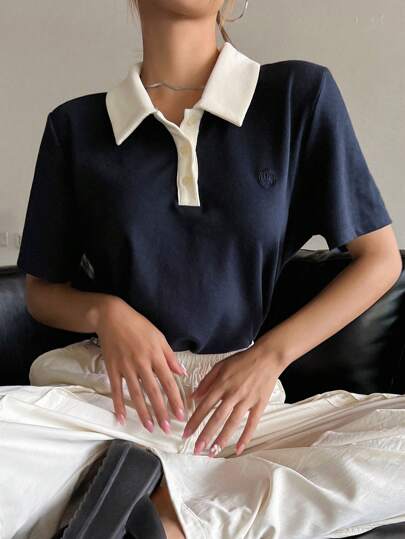 DAZY Contrast Collar Embroidery Detail Polo Shirt