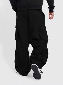 Manfinity Hypemode Men's Loose Fit Cargo Pants With Flap Pockets, Side Drawstring Waist - Black - View 2