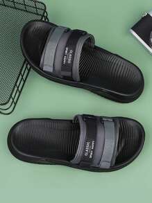 Hombres con estampado de letra cierre de gancho y bucle Chanclas , moda Zapatillas