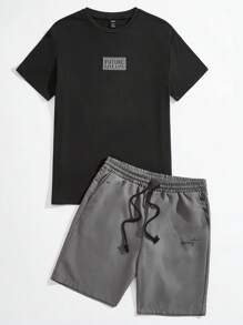 Manfinity VCAY Conjunto de verano para hombres con camiseta estampada con letras y shorts con cordón en la cintura