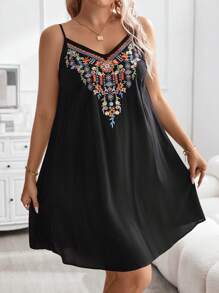 Calvaya Plus Floral Embroidery Cami Dress, Summer - Black - View 4