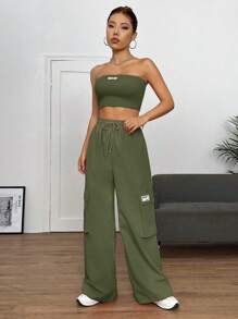 SHEIN EZwear con parche de letra Top bandeau & Pantalones cargo - Verde militar - Ver 3