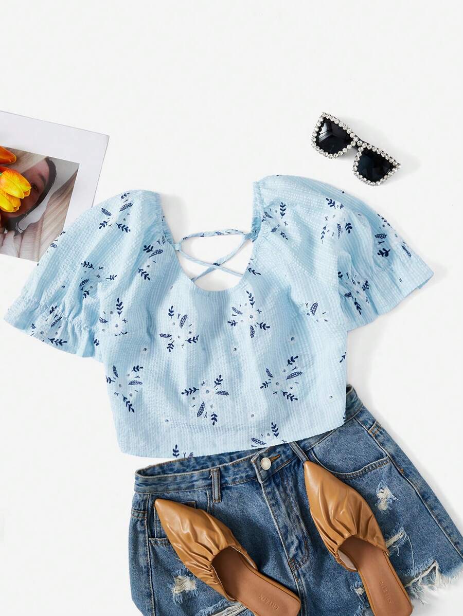 SHEIN VCAY 大碼印花露背繫帶泡泡袖襯衫 - 淺藍色 - 查看 1