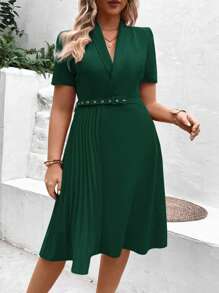 SHEIN Clasi Talla grande Vestido con cinturón bajo fruncido - Verde Oscuro - Ver 4