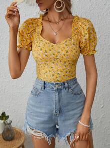 SHEIN VCAY Ditsy Floral Print Sweetheart Neck Puff Sleeve Blouse - Yellow - View 5