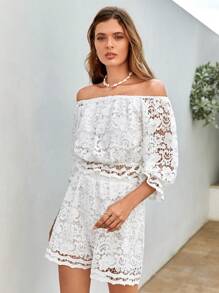 Bohemela 一字肩荷葉袖蕾絲上衣和短褲