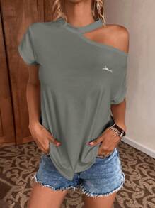 SHEIN Frenchy 愛心和字母圖案肩部挖空T恤 - 深灰色 - 查看 5