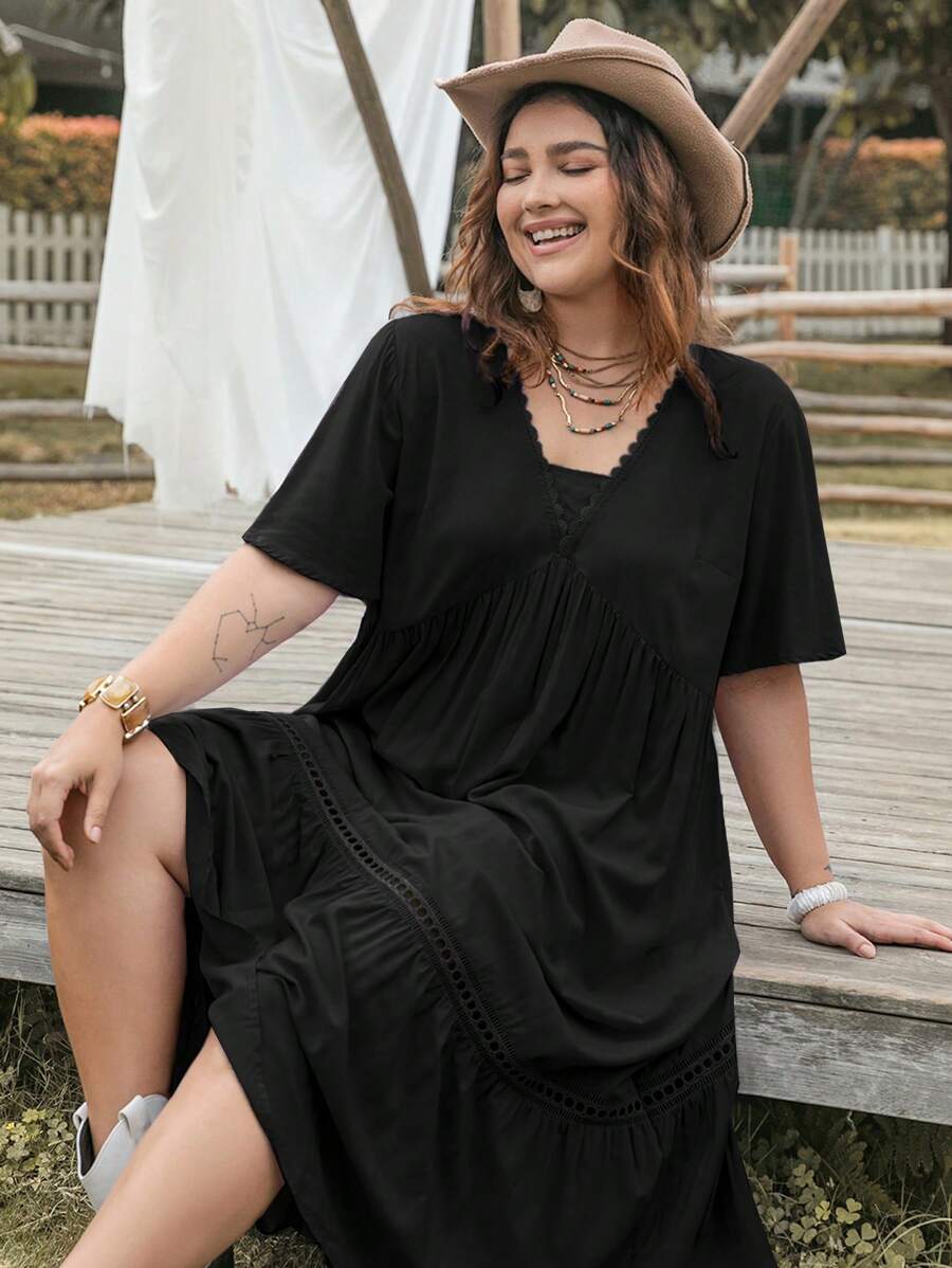 Rusttydustty Hơn Chèn ren Guipure Xù Hoa Sen Váy Smock - màu đen - Xem 1